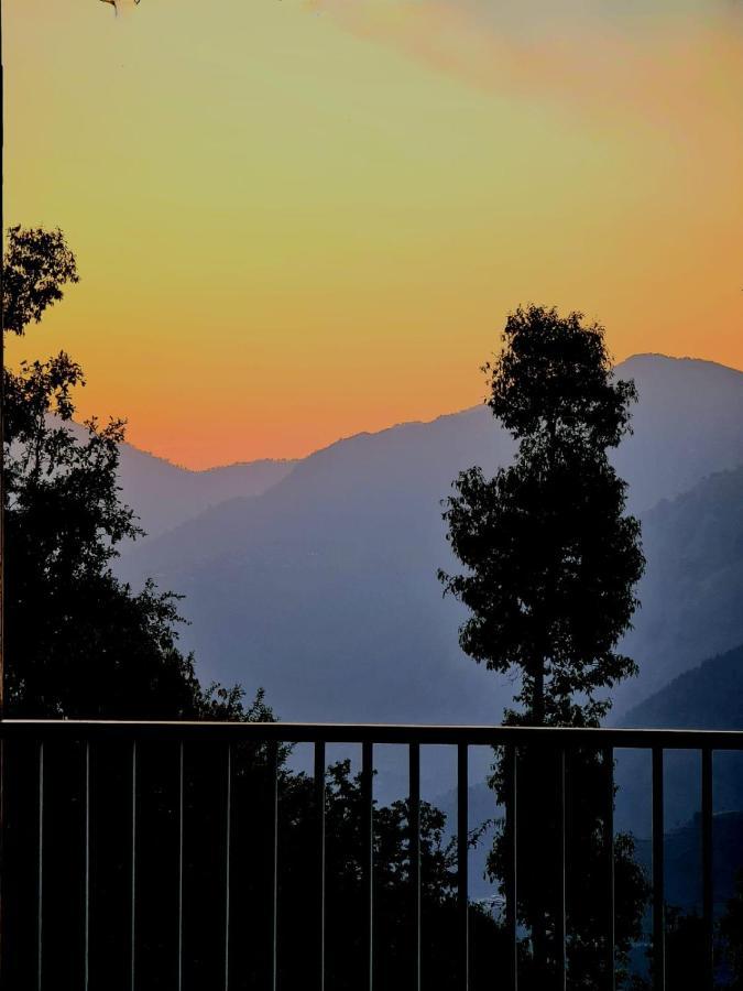 The Mystic Pines Hotell Nainital Exteriör bild